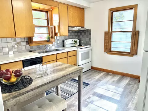 Kitchen - 2209 N Clark St, Appleton, WI 54911 photo 2 of 3
