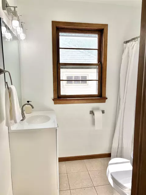 Bath - 2209 N Clark St, Appleton, WI 54911 photo 3 of 3