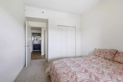 Bedroom - 400 N Richmond St #431, Appleton, WI 54914 photo 2 of 4
