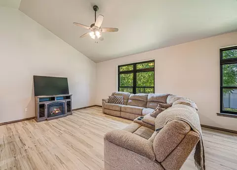 Living - 2005 E Ridge Haven Ln, Appleton, WI 54913 photo 1 of 2