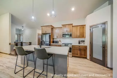 Kitchen - 2005 E Ridge Haven Ln, Appleton, WI 54913 photo 1 of 2