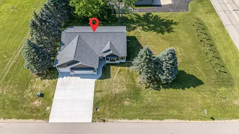 View/Area - 2005 E Ridge Haven Ln, Appleton, WI 54913 photo 1 of 2