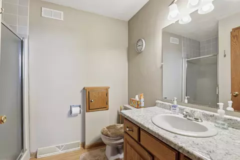1700 E Tracia Ln, Appleton, WI 54911 photo 12