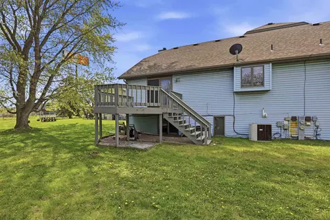 1700 E Tracia Ln, Appleton, WI 54911 photo 17