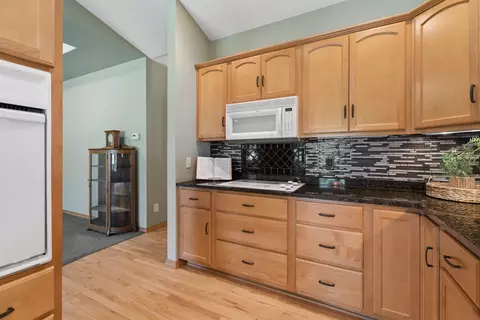 Kitchen - 3831 N Wayside Ln, Appleton, WI 54913 photo 2 of 3