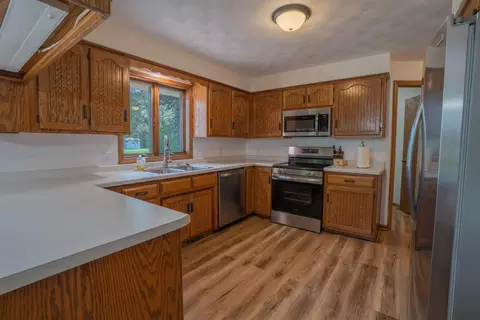 Kitchen - n9626 Darboy Drive, Appleton, WI 54915 photo 3 of 4