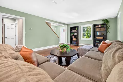 Living - 1146 E Pacific St, Appleton, WI 54911 photo 3 of 10