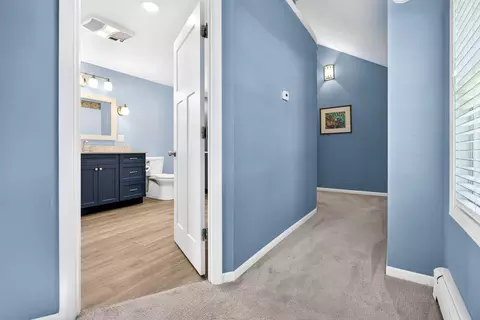 Entry Way - 1146 E Pacific St, Appleton, WI 54911 photo 5 of 6