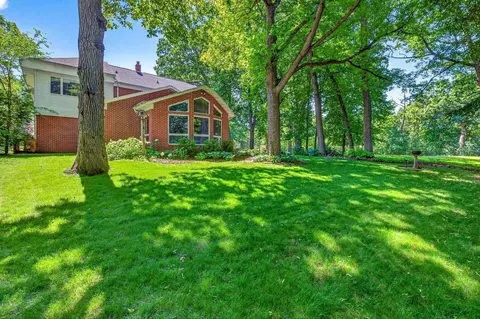 Exterior - 1146 E Pacific St, Appleton, WI 54911 photo 8 of 11