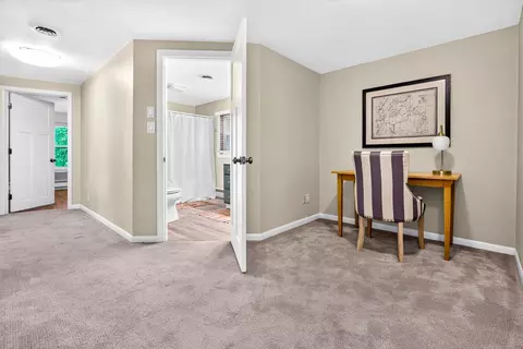 Entry Way - 1146 E Pacific St, Appleton, WI 54911 photo 4 of 6