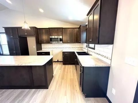 W6530 Breezy Way, Appleton, WI 54915 photo 3