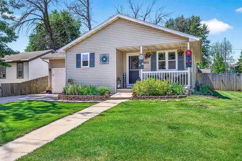 101 S Lake St, Neenah, WI 54956