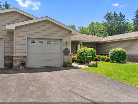 540 Tacoma Beach Rd #15, Sturgeon Bay, WI 54235