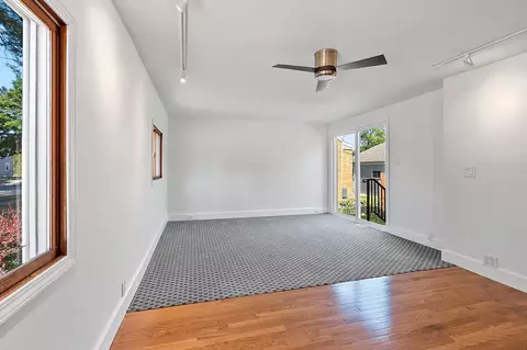 Living - 712 E 3rd St, Kimberly, WI 54136 photo 4 of 5