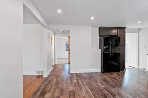 Entry Way - 712 E 3rd St, Kimberly, WI 54136 photo 2 of 6