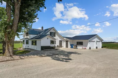 Exterior - n5964 Division Road, Cecil, WI 54111 photo 2 of 22