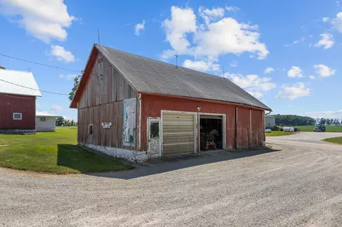 Exterior - n5964 Division Road, Cecil, WI 54111 photo 6 of 22