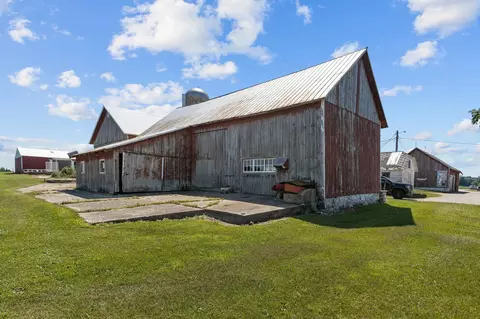 Exterior - n5964 Division Road, Cecil, WI 54111 photo 16 of 22