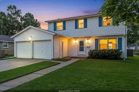 1134 N Locust St, Green Bay, WI 54303