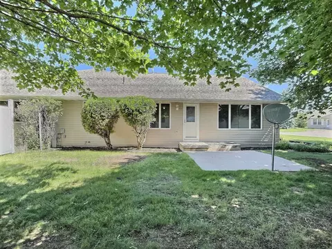 Exterior - w3181 Westowne Court, Appleton, WI 54915 photo 4 of 6