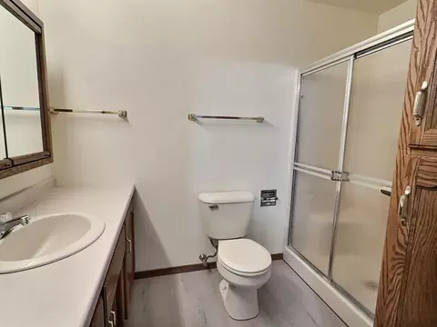 Bath - w3181 Westowne Court, Appleton, WI 54915 photo 1 of 4