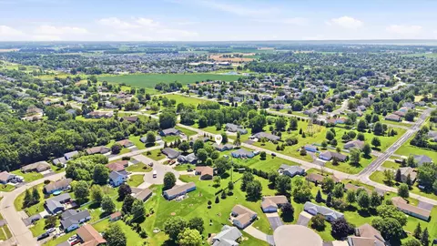 View/Area - w5982 Hearthstone Drive, Appleton, WI 54915 photo 6 of 7