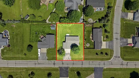 View/Area - w5982 Hearthstone Drive, Appleton, WI 54915 photo 1 of 7