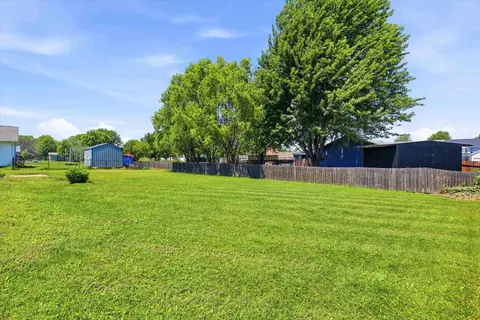 Exterior - w5982 Hearthstone Drive, Appleton, WI 54915 photo 5 of 6