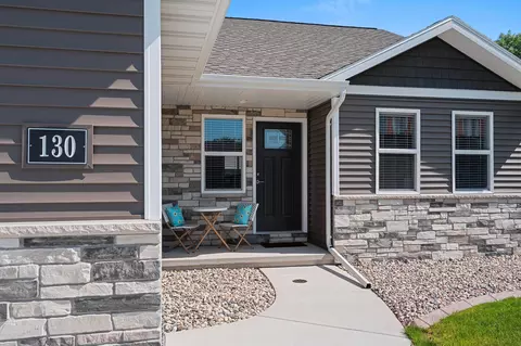Exterior - 130 Golf Course Dr, Wrightstown, WI 54180 photo 4 of 7