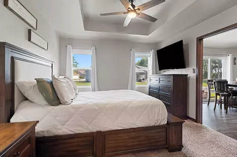 Bedroom - 130 Golf Course Dr, Wrightstown, WI 54180 photo 3 of 6