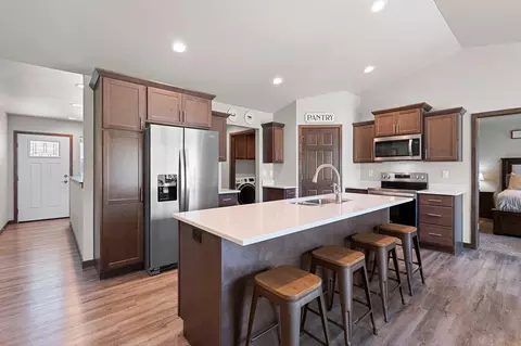 Kitchen - 130 Golf Course Dr, Wrightstown, WI 54180 photo 2 of 5