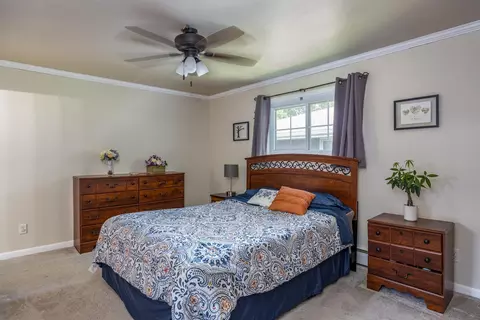 Bedroom - 150 S Lee St, Appleton, WI 54915 photo 1 of 5