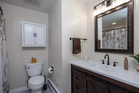 Bath - 150 S Lee St, Appleton, WI 54915 photo 1 of 3