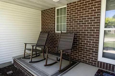 Exterior - 4801 N Benview Ct, Appleton, WI 54913 photo 11 of 11