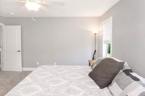 Bedroom - 4801 N Benview Ct, Appleton, WI 54913 photo 2 of 6