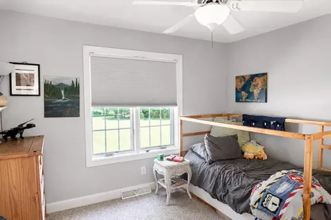 Bedroom - 4801 N Benview Ct, Appleton, WI 54913 photo 5 of 6