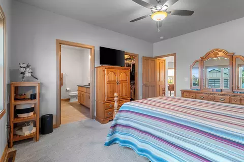 Bedroom - 5042 Milkweed Trl, Appleton, WI 54913 photo 3 of 3