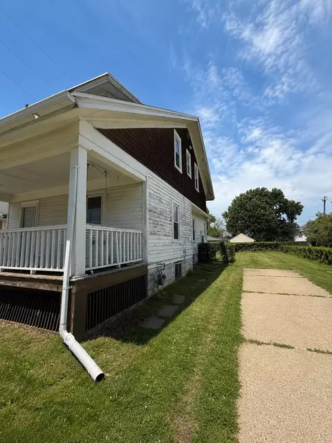 73 E Rees St, Fond Du Lac, WI 54935