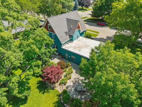 Exterior - 2309 N Oneida St, Appleton, WI 54911 photo 27 of 28