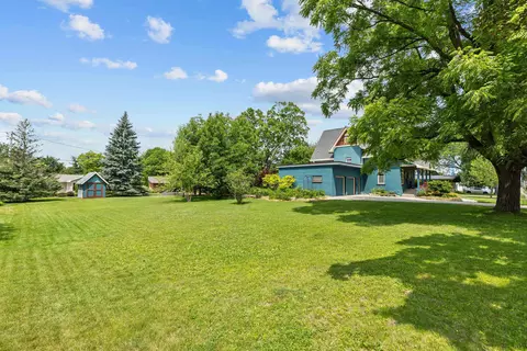 Exterior - 2309 N Oneida St, Appleton, WI 54911 photo 18 of 28