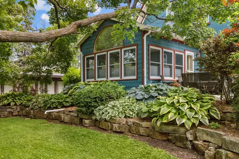 Exterior - 2309 N Oneida St, Appleton, WI 54911 photo 15 of 28