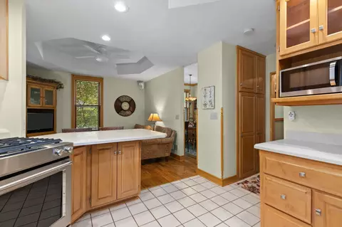 Kitchen - 2309 N Oneida St, Appleton, WI 54911 photo 5 of 5