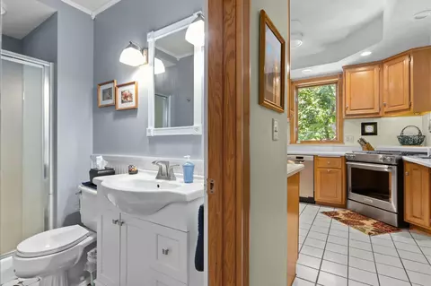 Bath - 2309 N Oneida St, Appleton, WI 54911 photo 2 of 5