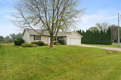 Exterior - n162 Hopfensperger Road, Appleton, WI 54915 photo 8 of 8