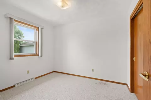 Bedroom - n162 Hopfensperger Road, Appleton, WI 54915 photo 1 of 5