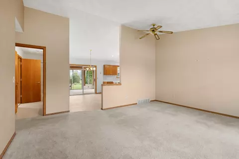 Living - n162 Hopfensperger Road, Appleton, WI 54915 photo 1 of 2