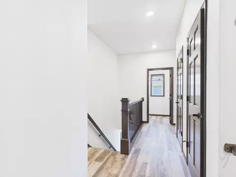 Entry Way - 3196 W Ryegrass Dr, Appleton, WI 54913 photo 2 of 2