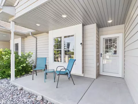 Exterior - 3196 W Ryegrass Dr, Appleton, WI 54913 photo 4 of 4