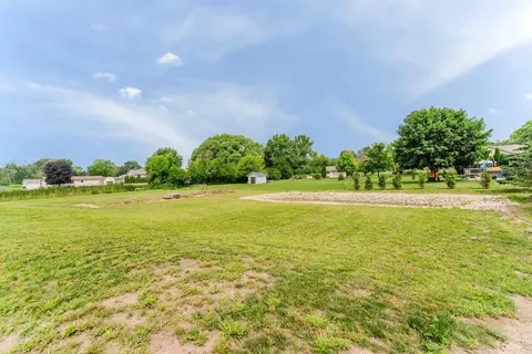 661 E River Dr, Omro, WI 54963 photo 71