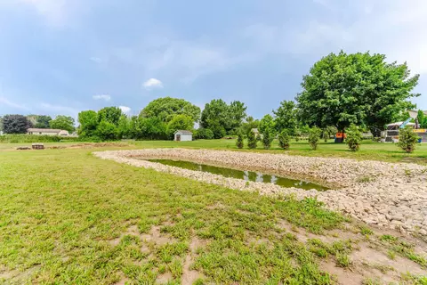 661 E River Dr, Omro, WI 54963 photo 70